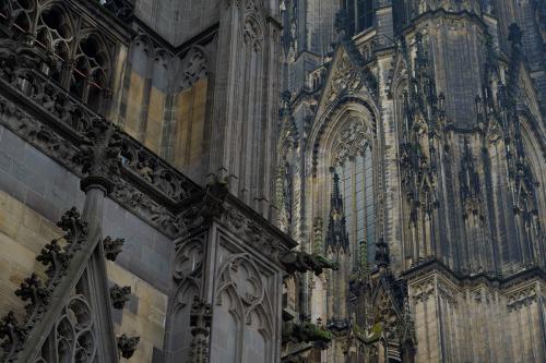 Cologne_Cathedral_web