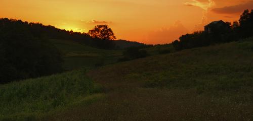 eds_farm_sunset_panarama