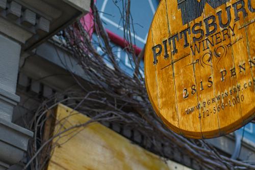 pittsburgh_wine